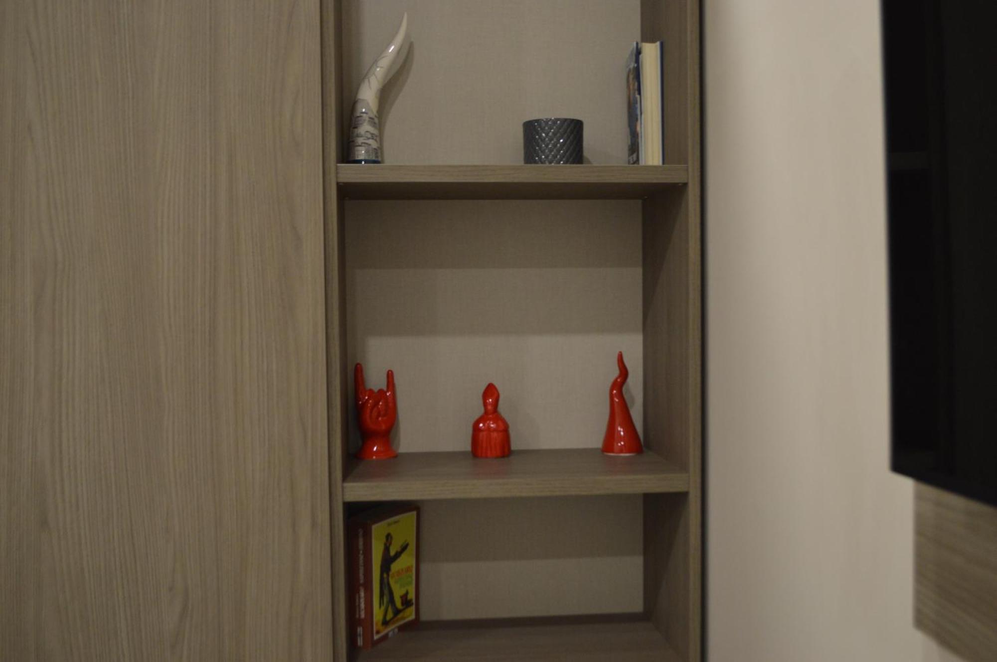 نابولي Famalu Apartments المظهر الخارجي الصورة