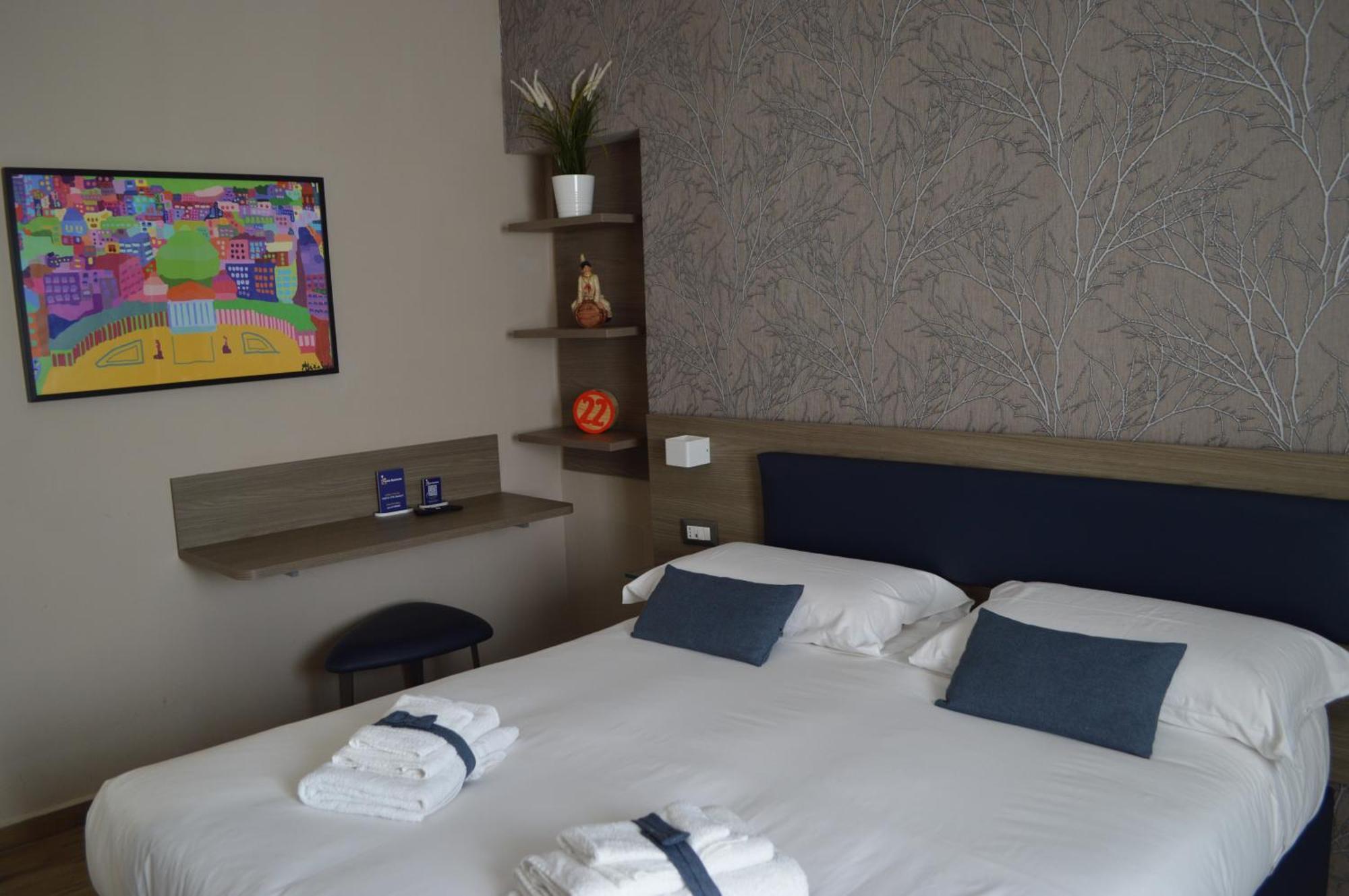 نابولي Famalu Apartments المظهر الخارجي الصورة