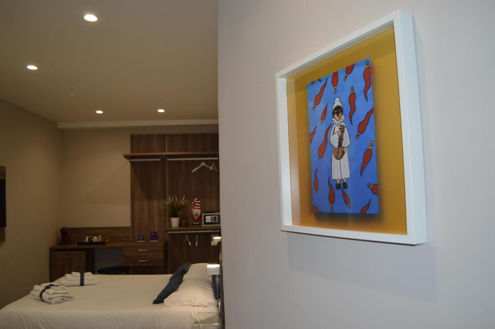 نابولي Famalu Apartments المظهر الخارجي الصورة