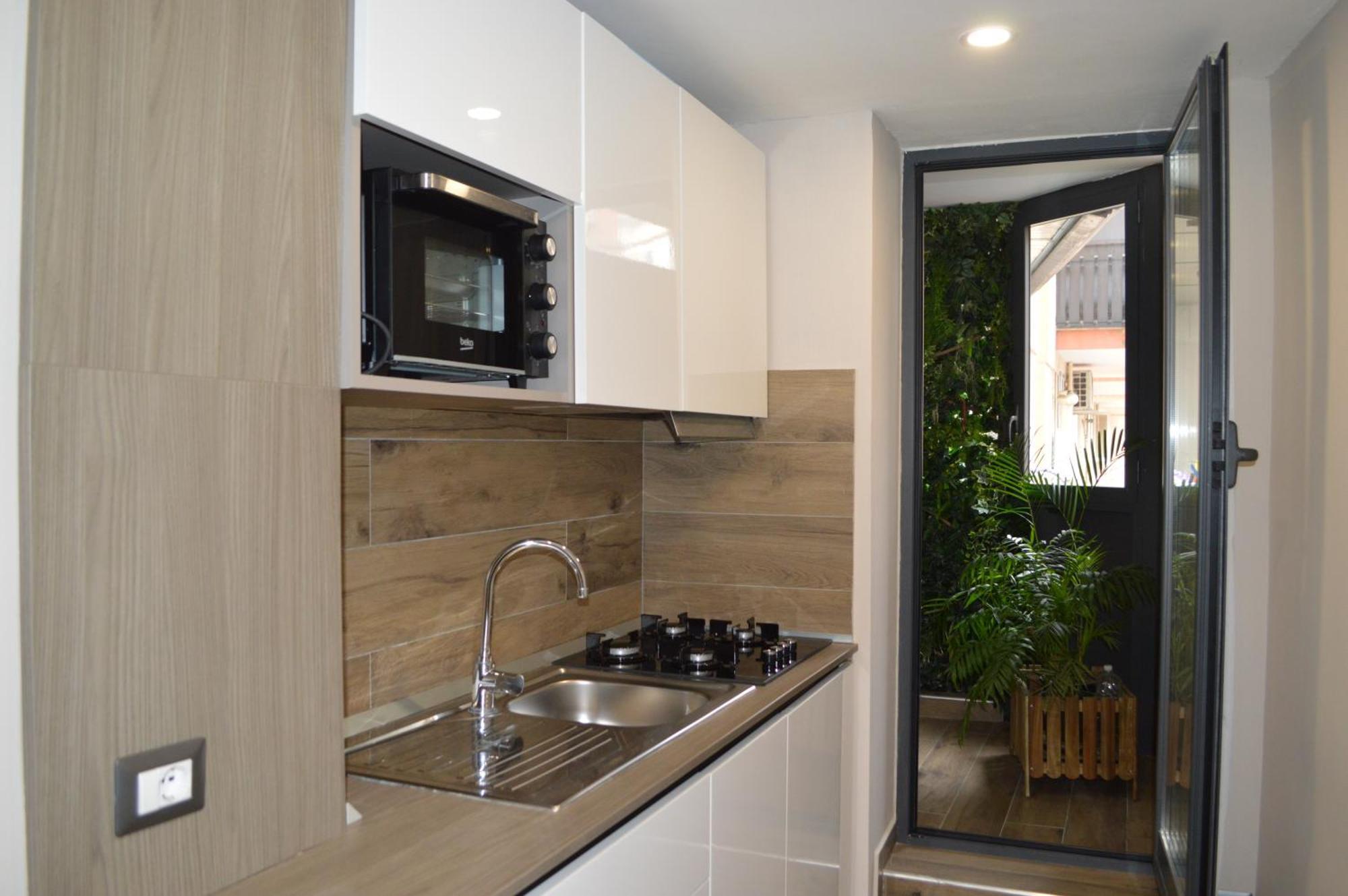 نابولي Famalu Apartments المظهر الخارجي الصورة